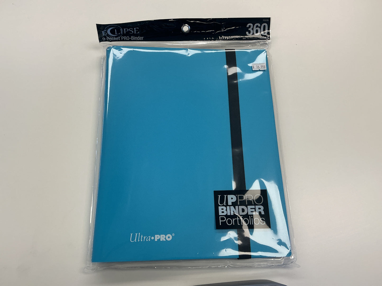 UltraPro Binder Eclipse Sky Blue