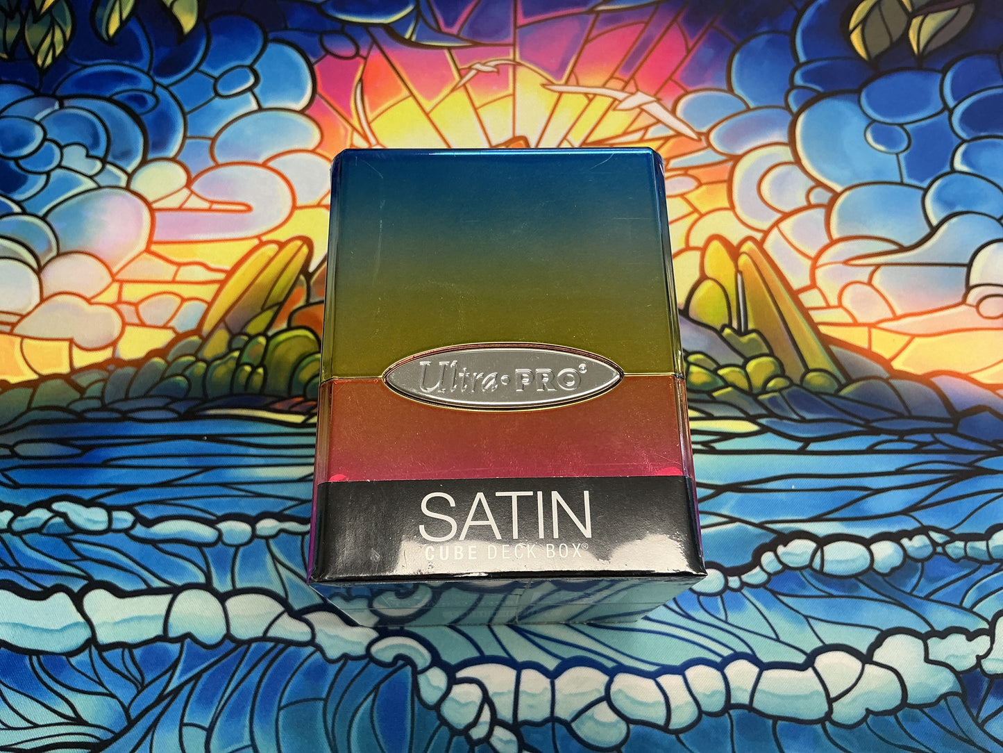Ultrapro Satin Cube Deck Box (Rainbow)